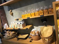 -啊噗吐呦现场烘焙(麦凯乐店)