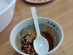 -拿渡·水煮鱼麻辣香锅(王府井奥莱·香江小镇店)