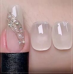 -悦指间美甲美睫