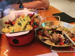 -神府路壹号·海鲜烧烤·砂锅粥·锅物(三坊七巷店)