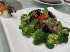 -龙悦湾酒家·八阵鱼生·渔人码头店