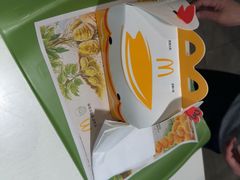-麦当劳(百联西郊购物中心店)