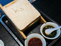 -靠山屯东北农家菜(八龙桥雅苑店)