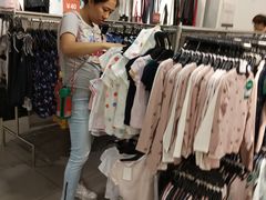 -H&M(华润万象城店)