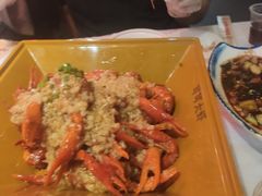 -霄汉牛三鲜湖北砂锅菜(万松园2店)
