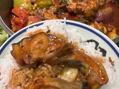 -刘姐啤酒鱼民族演艺餐厅(西街总店)