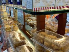 面包甜点陈列柜-红宝石·鲜奶小方(莘庄龙之梦店)