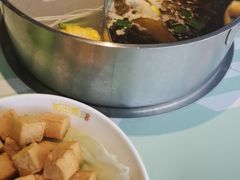 -花田煮鲜牛肉火锅(钟楼众汇店)