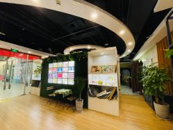 -LOOK儿童摄影(东城汇店)