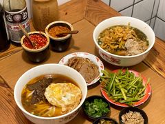 -矮子粉店1985·长沙米粉(湘春路店)