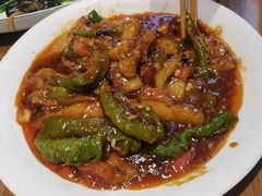 -俭寨大盘鸡·手抓肉·烧烤新疆菜(乌苏路店)