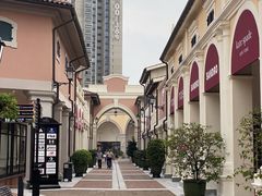 -佛罗伦萨小镇广佛名品奥特莱斯(疏港路店)