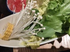 -三人行骨头王火锅(长寿店)