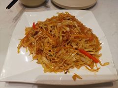 泡菜牛肉炒粉丝-鹿港小镇(金虹桥国际中心店)