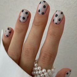 -斯馨·健康美甲美睫