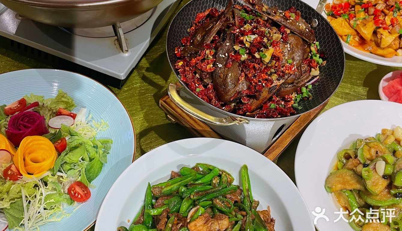 🔥辣到冒汗的湘菜，🌶️会吃辣的来｜海口美食