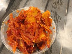 辣板筋-聚合鑫东北熏酱熟食麻辣面(长阳店)