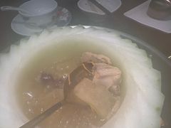 -得意咚瓜·顺德鱼生·冬瓜火锅(深圳首店)