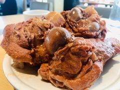 招牌酱大骨-关东小磨东北菜(上海长风大悦城店)