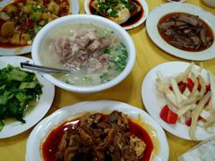 -荣生萝卜汤饭店