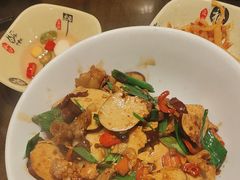 -富正毅三下锅·湘西韵味(天门山索道店)
