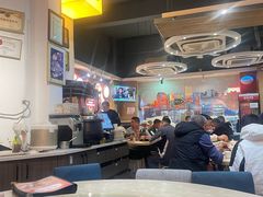 -滋味满屋美食坊(上海街店)