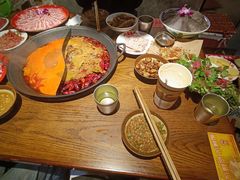 -萍姐火锅·公路夜市(武汉首店)