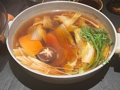 -蟹犇前•帝王蟹雪蟹(陆家嘴店)