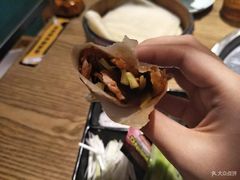 -三人行骨头王火锅(长寿店)