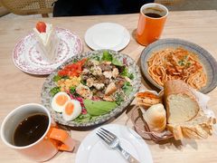 -Dough&Joe团憩(瑞虹天地月亮湾店)