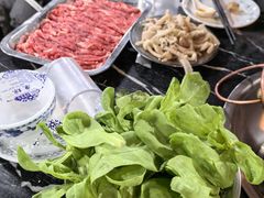 茼蒿-欣悦坊陈一刀热气羊肉火锅(清真路店)