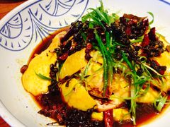 -云海肴·汽锅鸡·云南菜(天山百盛优客店)