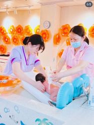 -童谣里医疗级月子中心(独栋湖景店)