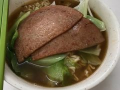 出前一丁面-成记士多(石澳道)
