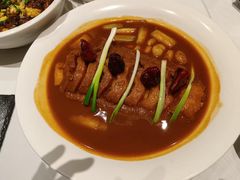 -鱼翅楼·津派砂锅鱼翅(水上公园店)