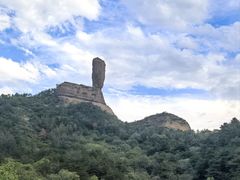 -磬锤峰森林公园