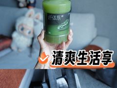 -喜茶(北京华贸购物中心店)