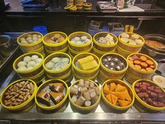 -朗丽兹自助餐厅