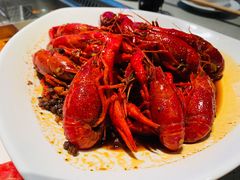 -海底捞火锅(珠影星光城夜宵主题店)