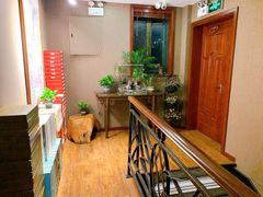 -莱蔻·圣灸堂·推拿艾灸(天山店)