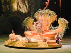 -广州长隆国际大马戏