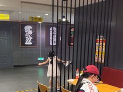 -汉堡王(西直门凯德MALL店)