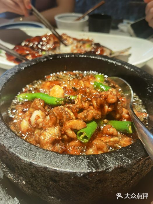 桂满陇-西湖船宴(西单大悦城店)石锅杭椒牛蛙图片