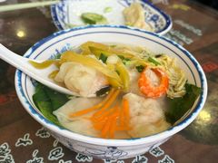 -长人馄饨铺(解放街店)