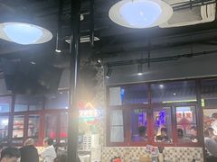 -马路牙子烧烤音乐酒馆(望京店)