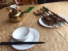 -维吾尔餐厅(宜山路店)