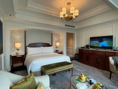 -广州富力丽思卡尔顿酒店