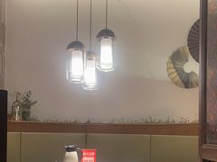 -爱碗亭·鲜炒湖南菜(壹城中心店)
