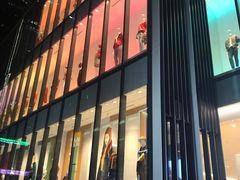 -优衣库(深圳万象天地旗舰店)