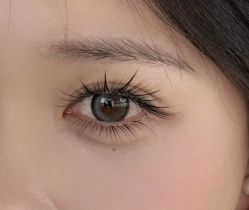 -爱美睫美甲会馆